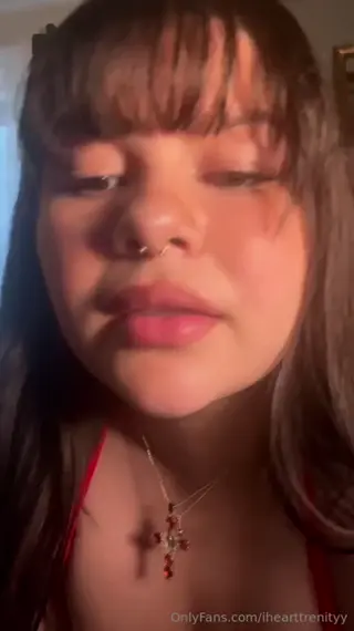 ihearttrenityy leaked video, frame 4