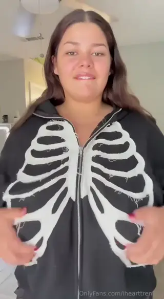 ihearttrenityy leaked video, frame 2