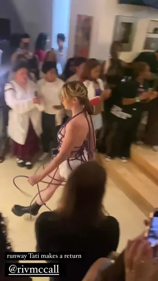 illumitatiana leaked video, frame 5