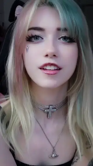iluvmeww leaked video, frame 5