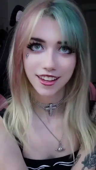 iluvmeww leaked video, frame 6