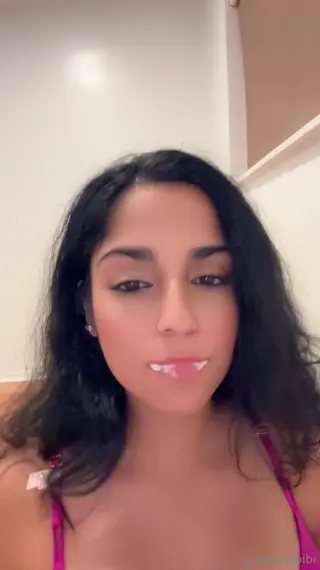 imsmokehijabi leaked video, frame 2