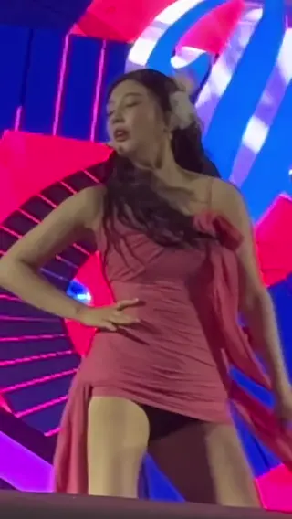 _imyour_joy leaked video, frame 4