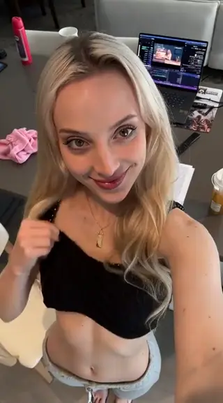 itsbubbell leaked video, frame 2