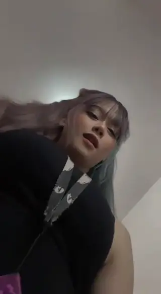 itsch.y leaked video, frame 2