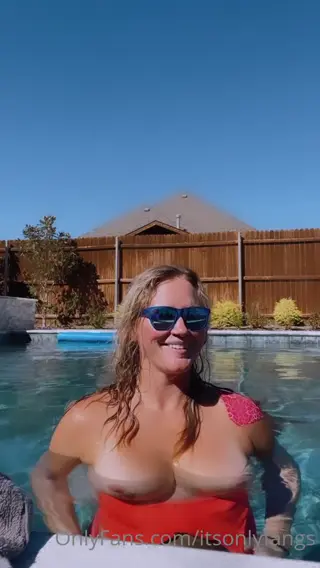 itsonlyfangs leaked video preview