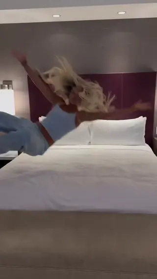 izzi_dame leaked video, frame 4