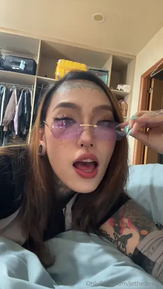 j.e__thedeath leaked video, frame 2