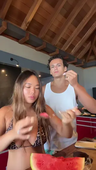 j0yhallyday leaked video, frame 3