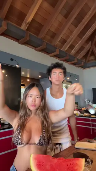 j0yhallyday leaked video, frame 6
