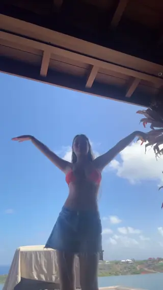 j0yhallyday leaked video, frame 5