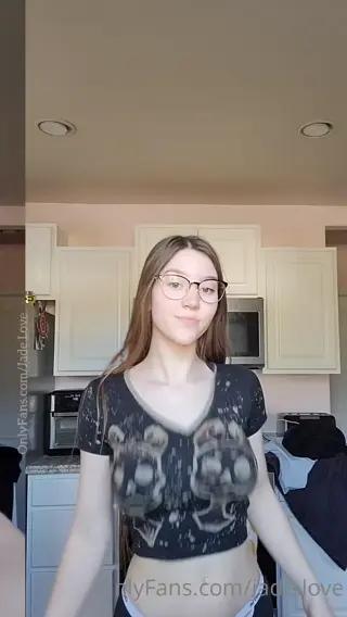jade.love leaked video, frame 2