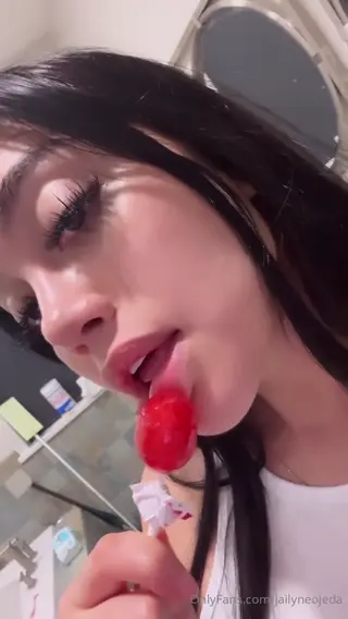 jailyneojeda leaked video, frame 4