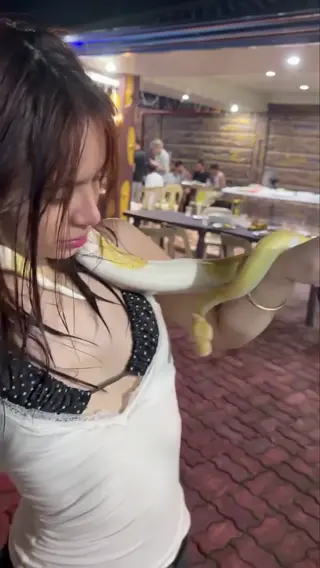 jhewelryhershey_ leaked video, frame 2