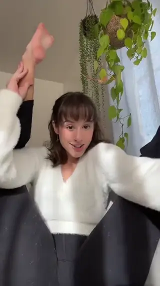 julesari leaked video, frame 4