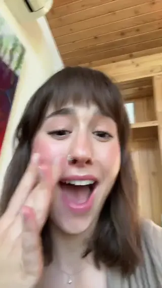 julesari leaked video, frame 2