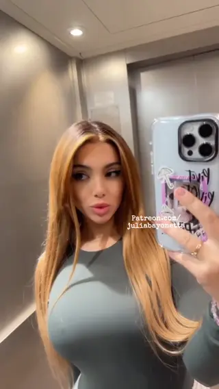 juliabayonetta leaked video preview