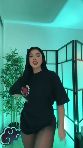juliabayonetta leaked video preview