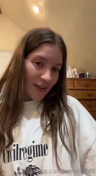 juliampic leaked video, frame 5