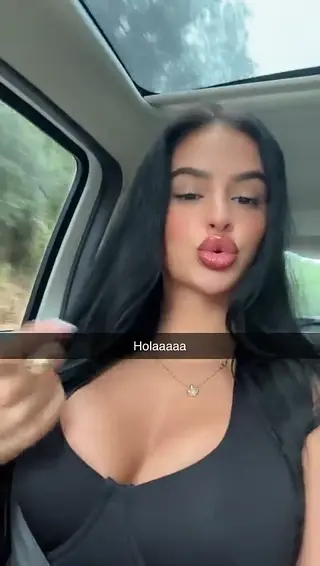 julie.bacha leaked video, frame 1