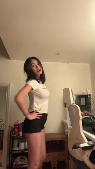 juls.c04 leaked video, frame 3