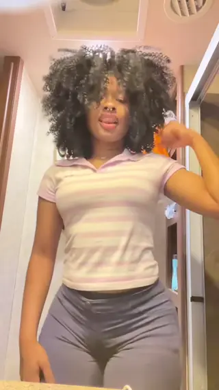 _.kamig4mi leaked video, frame 3