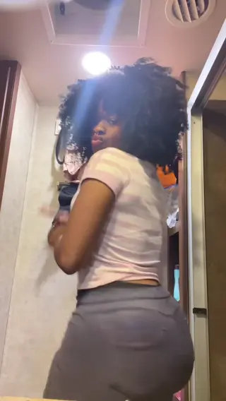 _.kamig4mi leaked video, frame 6