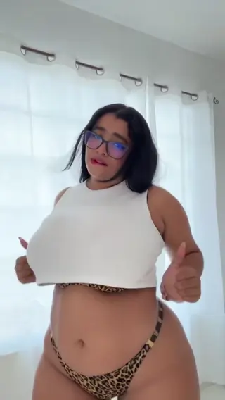 karlamelito leaked video, frame 3