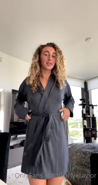 karlyetaylor leaked video, frame 1