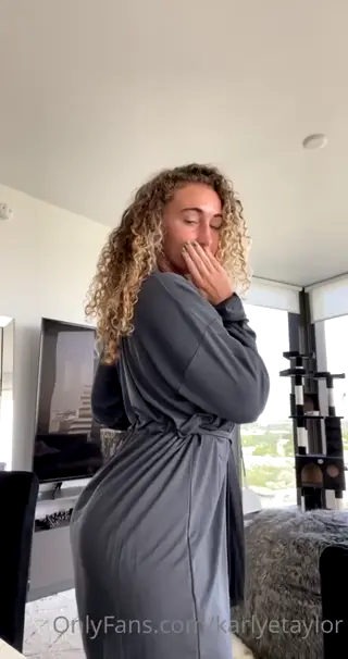 karlyetaylor leaked video, frame 3