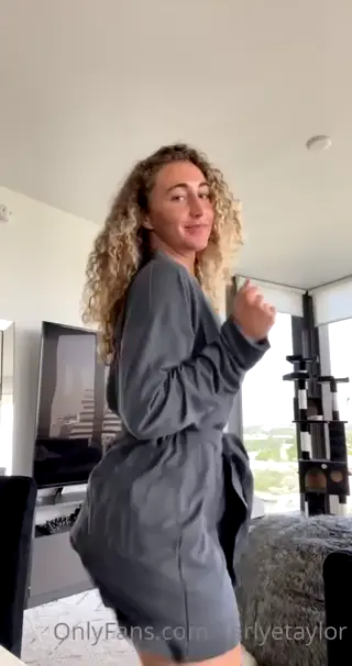 karlyetaylor leaked video, frame 5