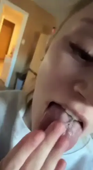 katieethompsonn1 leaked video, frame 2