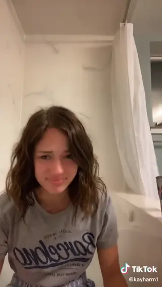 kayharm1 leaked video, frame 4