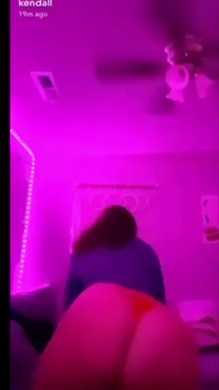 kendall leaked video, frame 2