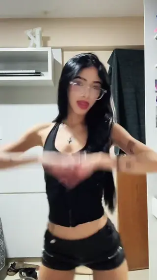 kika.xz leaked video, frame 4
