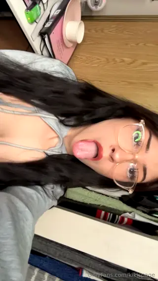 kikispage leaked video, frame 6