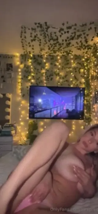 kirapregiato leaked video preview
