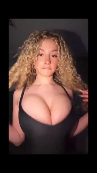 kirapregiato leaked video preview