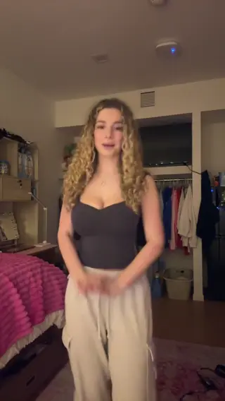 kirapregiato leaked video preview
