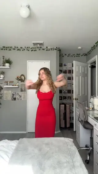 kirapregiato leaked video, frame 2