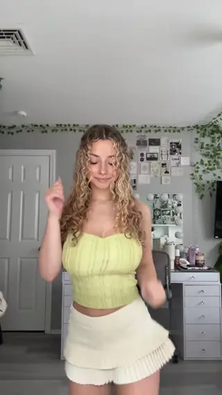 kirapregiato leaked video, frame 4
