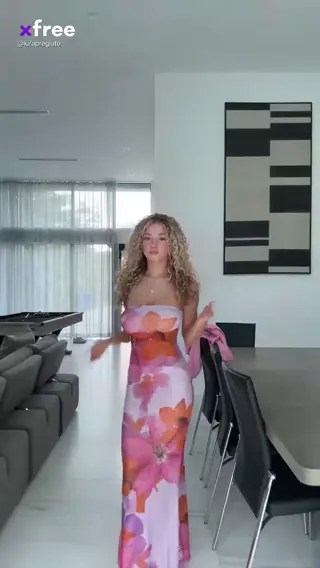 kirapregiato leaked video preview