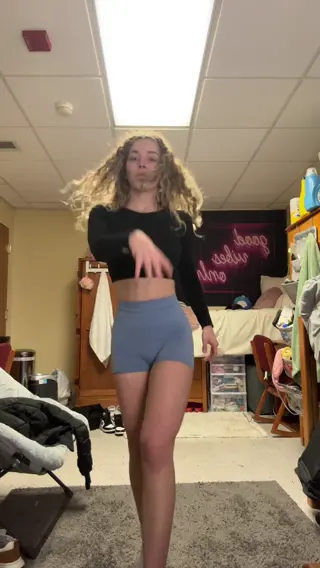 kirapregiato leaked video preview