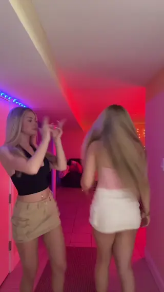 kirapregiato leaked video preview
