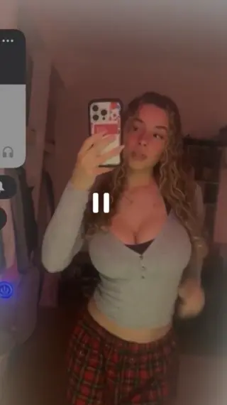 kirapregiato leaked video preview