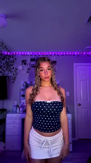 kirapregiato leaked video preview