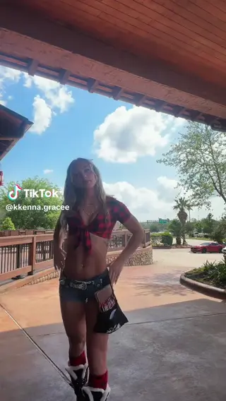 kkenna.grace leaked video, frame 2