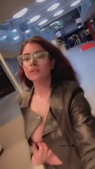komal leaked video, frame 2