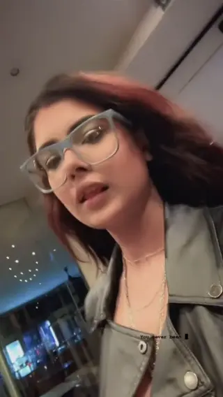 komal leaked video, frame 6