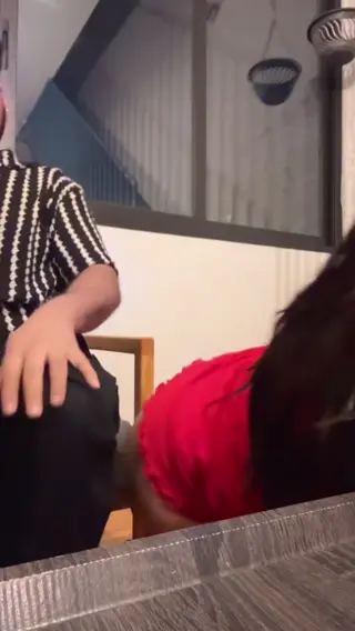 kontroversial leaked video, frame 2
